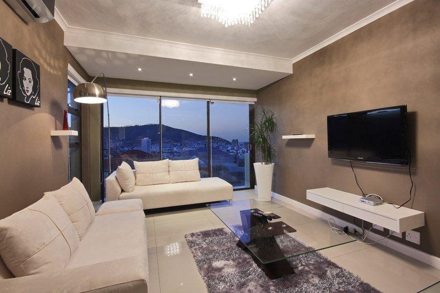 To Let 2 Bedroom Property for Rent in Vredehoek Western Cape